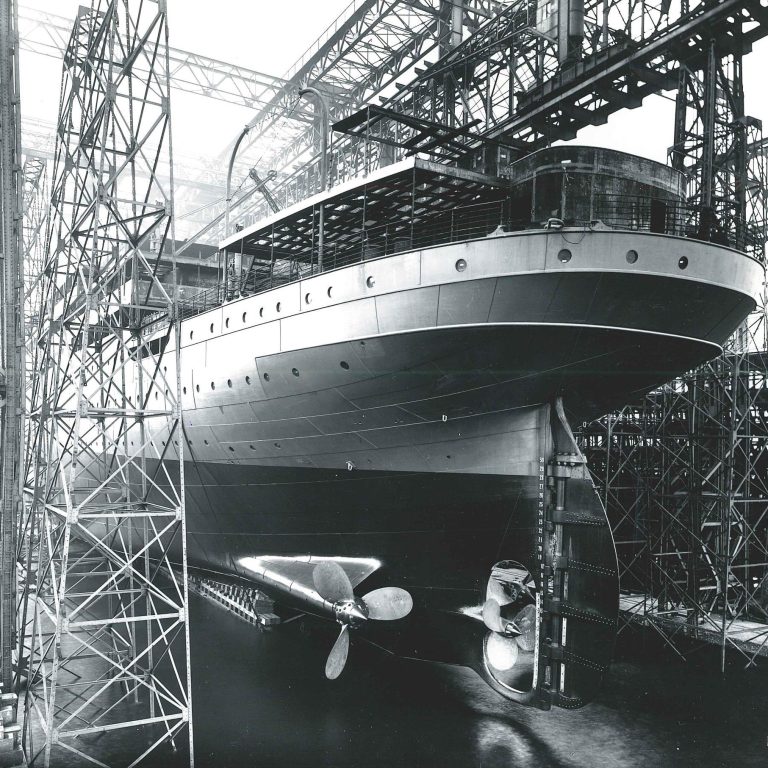 Harland & Woolf Titanic rear of ship